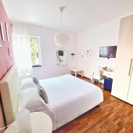 Le Giare B&B 레반토