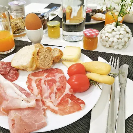 Le Giare Bed & Breakfast 4*
